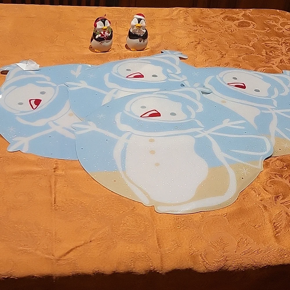 Placemats 4 vinyl vintage sparkling snowman EUC